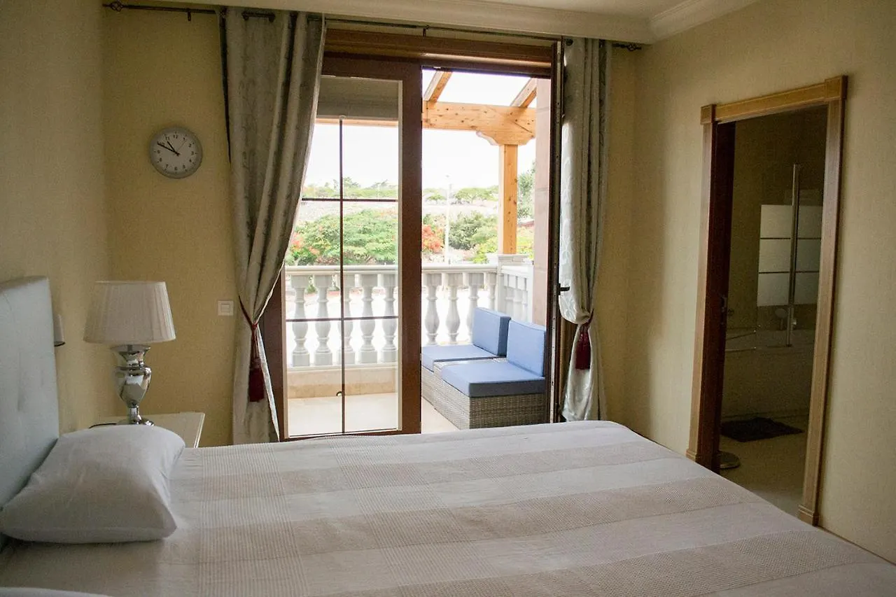 Villa Nautilus Luxury Holiday Resort Costa Adeje  0*,  İspanya